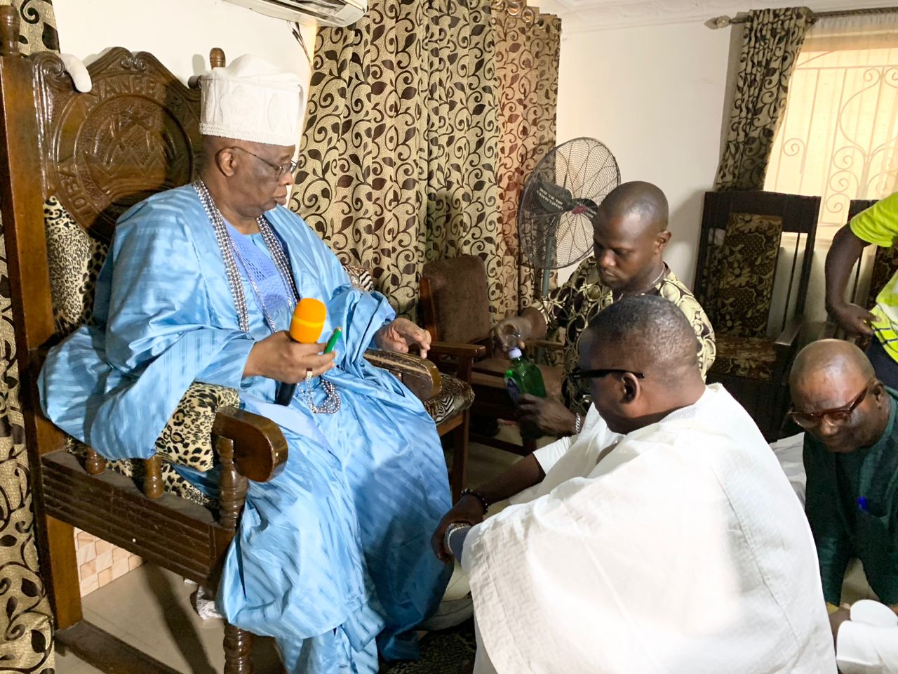 IKORODU LG CHAIRMANSHIP ASPIRANT, JAPHET ODESANYA RECEIVES OBA SHOTOBI ...